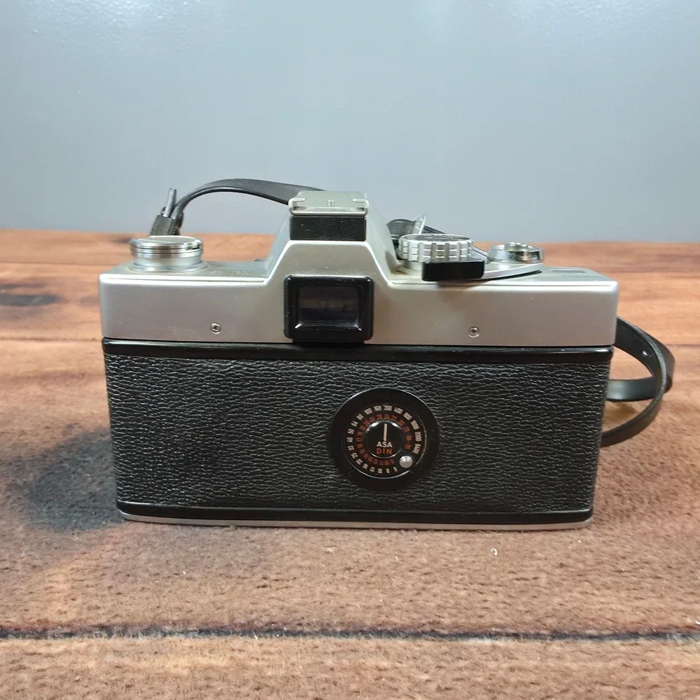 Minolta SRT 101 Film Camera Kit Silver Good 55mm 135mm Lenses Flash Case Manual
